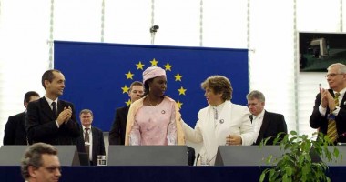Stire din Actualitate : Iranienii Jafar Panahi și Nasrin Sotoudeh au câștigat Premiul Saharov 2012