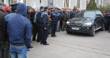 Portul Constanța fierbe! Directorul Andrei Popa, salvat de Poliție din mâna protestatarilor - 8