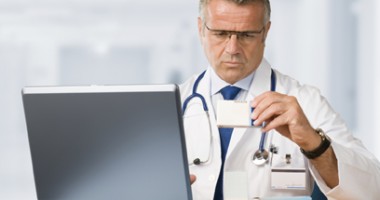 Stire din Sănătate : Rețeta electronică se prescrie obligatoriu