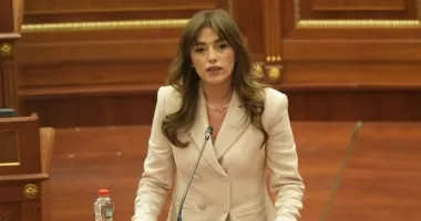 Stire din Actualitate : Președinta Parlamentului din Kosovo a devenit președintă interimară