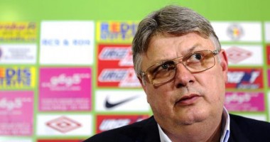Stire din Sport : Președintele LPF, maximum două mandate de câte cinci ani