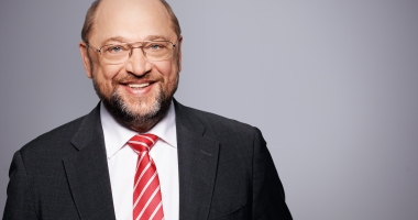 Stire din Actualitate : Martin Schulz: "Protestatarii anti-G20 au acționat ca teroriștii"