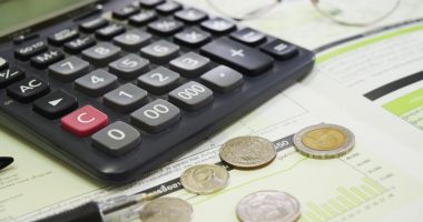 Stire din Economie : Specialiştii bagă frica în români: Preţurile vor creşte şi în 2023