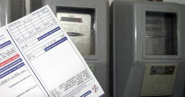 Stire din Actualitate : Preţul la electricitate a crescut cu 70% în Grecia de la începutul anului