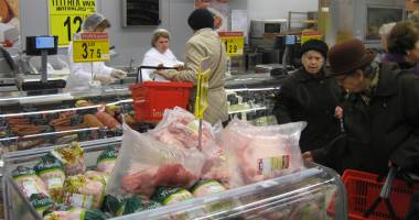 Prețurile au crescut cu 0,4% în luna ianuarie