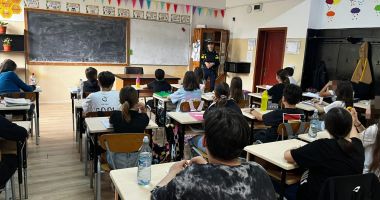 Stire din Eveniment : Elevul de la Școala 43 s-a ales cu dosar penal