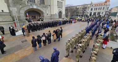 Constănțenii au transformat Ziua Unirii într-un protest. "Iohannis, lasă-ne!" - 2