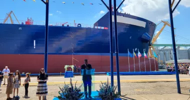 Ceremonie impresionantă la Șantierul Naval Constanța. „Histria Elara” primește botezul