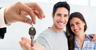 Stire din Social : Te-ai mutat cu serviciul  în altă localitate? Vei primi  o primă de relocare de 5.000 lei