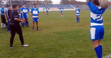 80 de copii la startul primei etape a concursului de mini rugby Cupa Toamnei - 5
