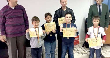 Stire din Sport : Prima ediție a Cupei Dobrogei la șah, la Mangalia