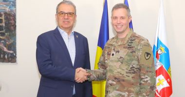 Primarul Vergil Chiţac, întâlnire cu comandantul Garnizoanei Marea Neagră a SUA