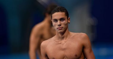 Stire din Sport : David Popovici participă în şase probe individuale la Naţionalele de la Otopeni