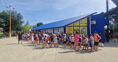Elevi din Cumpăna au petrecut o zi memorabilă la parcul de distracții Aqua Magic din Mamaia - 3