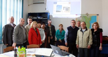 Stire din Politică-Administrație : "Reducerea costurilor cu energia electrică este unul din cele mai importante proiecte ale comunei"