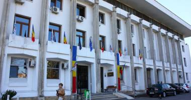 Stire din Politică-Administrație : Primăria Constanța, selecție de oferte pentru două evenimente