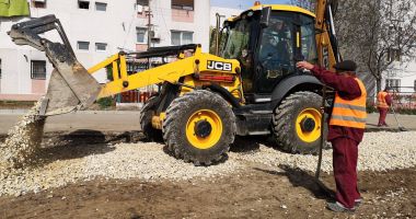 Stire din Politică-Administrație : Primăria Constanța amenajează noi parcări