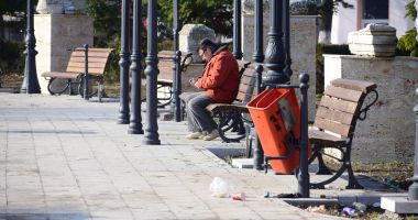 Stire din Politică-Administrație : Primăria Constanţa cumpără 400 de coşuri de gunoi de aproape 3.000 lei bucata
