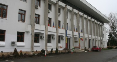 Stire din Politică-Administrație : Licitație la Primăria Constanța
