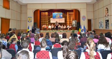 Primăria Cumpăna l-a omagiat pe Mihai Eminescu de Ziua Culturii Naționale - 3