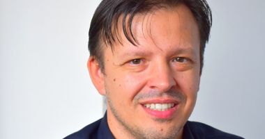 Stire din Politică-Administrație : Două noi parcuri la Hârșova. "Vom avea mai mult verde, mai multe locuri de joacă pentru copii!"