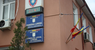 Stire din Politică-Administrație : Strategia de dezvoltare a comunei Lumina, în consultare publică