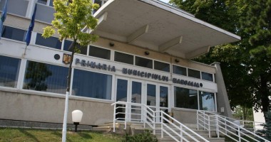 Stire din Politică-Administrație : Campanie de întrajutorare, la Mangalia