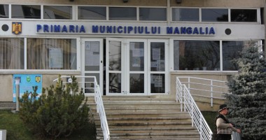 Stire din Politică-Administrație : Aleșii locali din Mangalia au crescut plafonul de acordare a ajutoarelor sociale