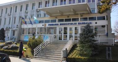 Stire din Politică-Administrație : Au fost finalizate centrele de informare din Saturn, Jupiter și Neptun