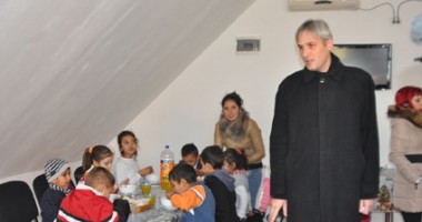 Stire din Politică-Administrație : Primăria Mangalia susține deschiderea Centrului Social "Sfântul Mina"
