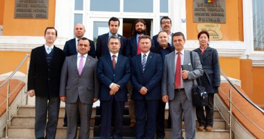 Stire din Politică-Administrație : Primăria Medgidia a primit o donație de cărți din Turcia
