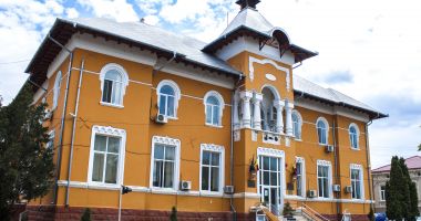 Stire din Politică-Administrație : Primăria Medgidia îi recheamă la muncă pe cei obligați să presteze în folosul comunității