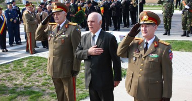 Primăria Mihail Kogălniceanu i-a omagiat pe eroii Regimentului 36 "Vasile Lupu" - 2