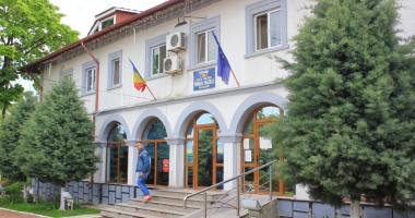 Stire din Politică-Administrație : Primăria Năvodari, anunț privind plata taxelor locale