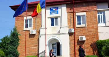 Stire din Politică-Administrație : Edilul George Scupra, audiență generală la Primăria Ovidiu