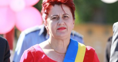 Stire din Politică-Administrație : Primarul Dorinela Irimia pregătește comuna Saraiu de sărbătoare