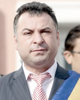 Stire din Eveniment : Primarul Nicolae Matei contestă controlul judiciar