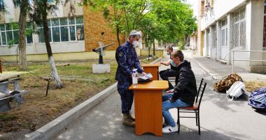 GALERIE FOTO / Primirea elevilor militari în cazarmă, la Constanța - 6