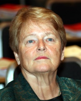 Stire din Actualitate : Un fost prim-ministru norvegian, ținta atacurilor de vineri