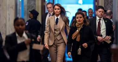 Stire din Actualitate : Primul discurs al Melaniei Trump. A cerut combaterea pornografiei din răzbunare