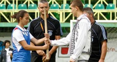 Stire din Sport : Primul pas pentru înfiinţarea Federaţiei Internaţionale de Oină