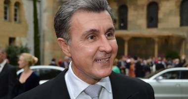 Stire din Cultură-Educație : Principele Radu a lansat Cărțile Regale