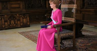 Stire din Social : Majestatea Sa Margareta, în vizită la Crucea Roșie Constanța