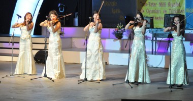 Peste 1.000 de persoane, la deschiderea Festivalului Internațional Turco-Tătar - 2