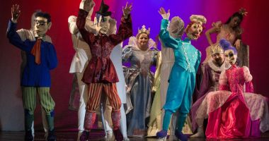 Stire din Cultură-Educație : „Prinţesa şi broscoiul”, din nou pe scena Teatrului „Căluţul de mare”