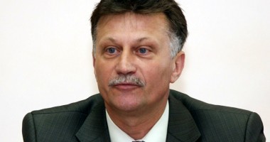 Stire din Politică-Administrație : "Printre prioritățile de dezvoltare de anul acesta, se numără cofinanțarea proiectelor europene"