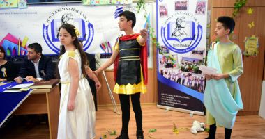 Stire din Cultură-Educație : "Odată cu Ovidiu începe și viața culturală tomitană"