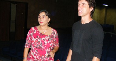Stire din Cultură-Educație : Prinț și regizor. "Vreau să dau ceva înapoi Constanței"