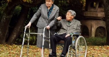 Stire din Actualitate : Prințul Mikasa  al Japoniei a murit  la vârsta de 100 de ani