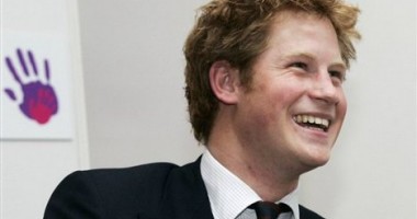 Stire din Monden : Regina Elisabeta a II-a, pedeapsă cumplită pentru Prințul Harry